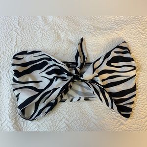 MISSGUIDED Zebra Tie Tube Top